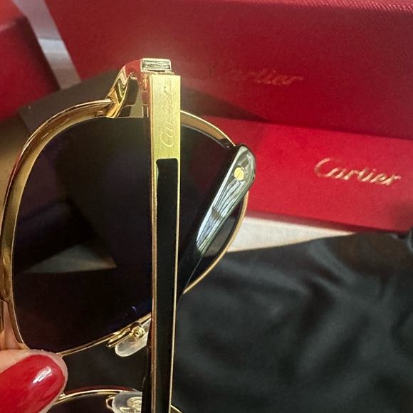 Cartier Aviator Sunglasses Gold - Picture 8 of 11